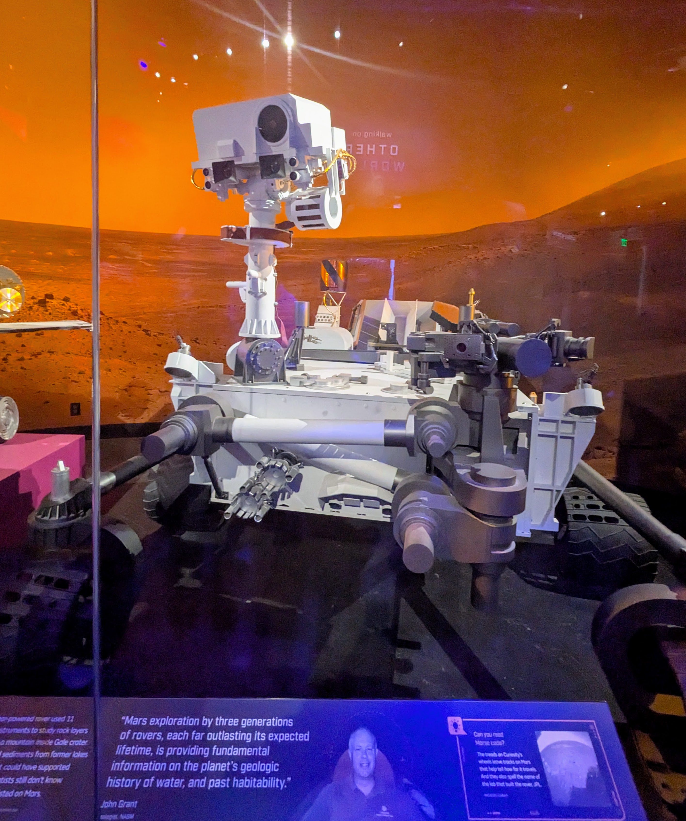 Model Curiosity rover.